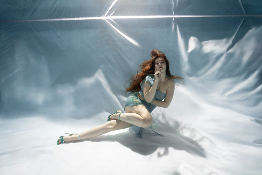 Buche Julianna als Unterwassermodel